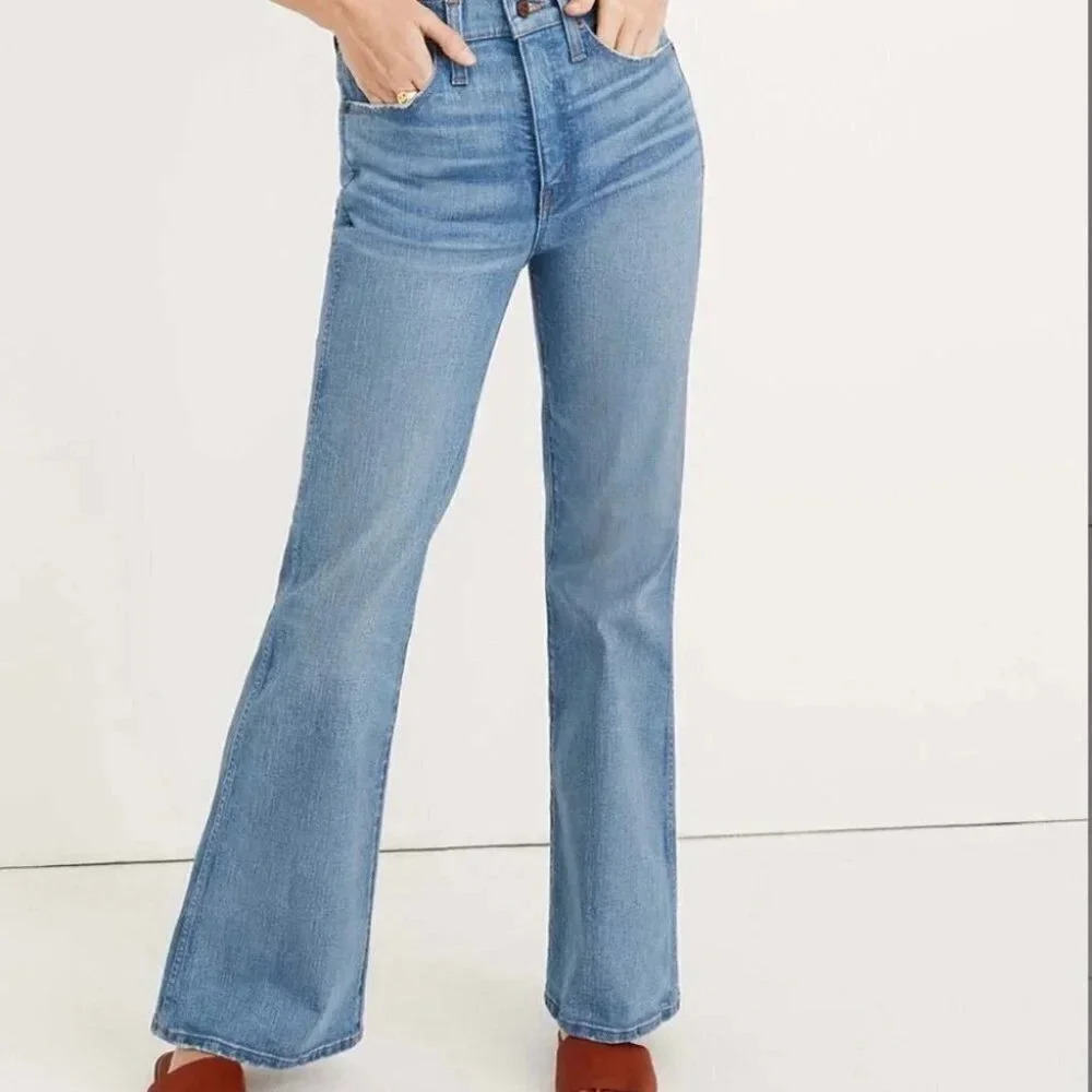 Madewell Classic Light-Blue Flare Jeans